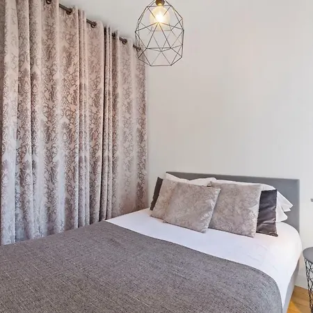 דירה Stunning 2 Bed Apt Sleeps 4, Nr Penha De Franca *
