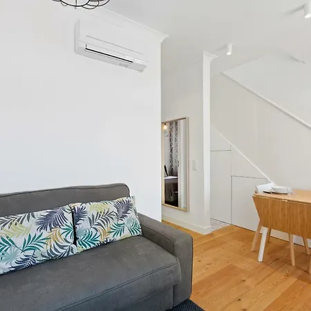 דירה Stunning 2 Bed Apt Sleeps 4, Nr Penha De Franca ליסבון